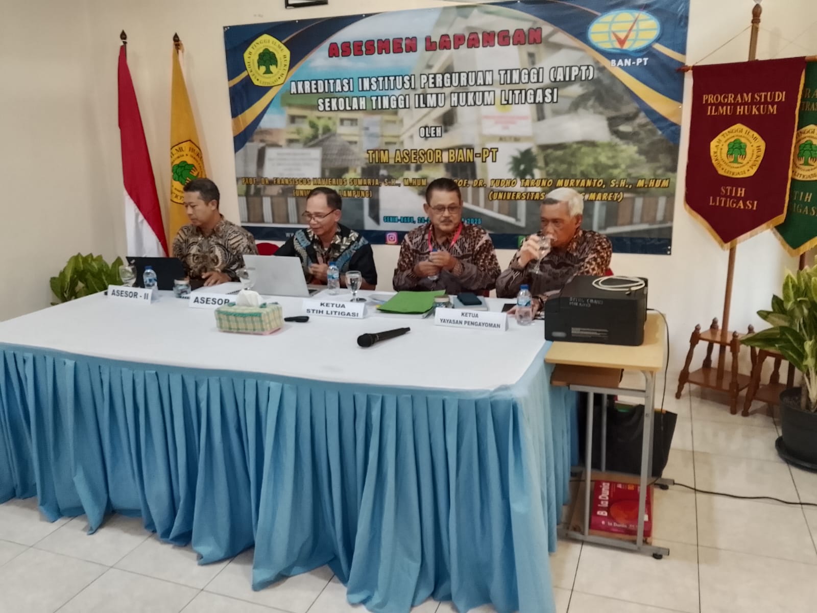 Pelaksanaan Akreditasi Institusi STIH LITIGASI